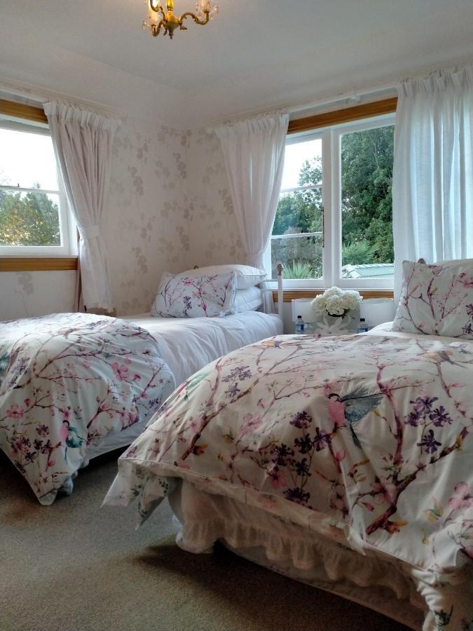 Amberly House Rotorua Panzió Kültér fotó